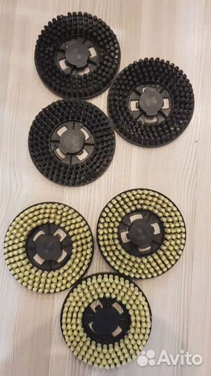 Полотер Karcher PST 222