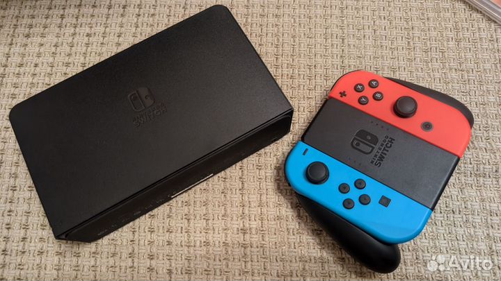 Nintendo Switch oled с чехлом