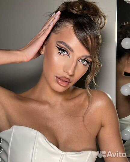 Макияж и причёска