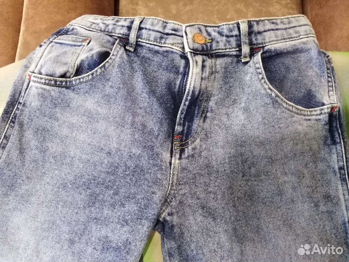 Джинсы мужские