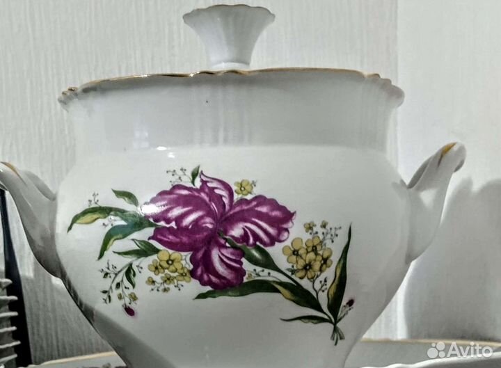 Посуда для сервировки праздничного стола