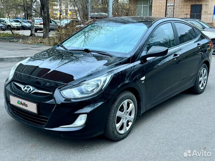 Hyundai Solaris 1.6 AT, 2011, 128 500 км