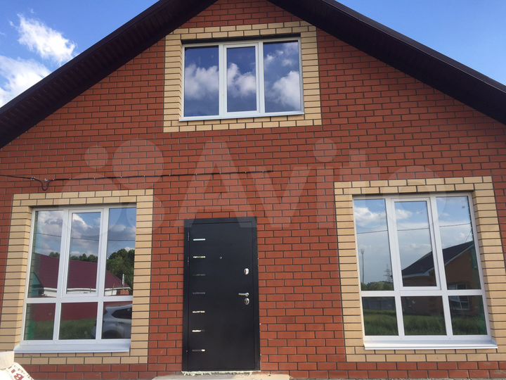 Коттедж 72 м² на участке 6 сот.