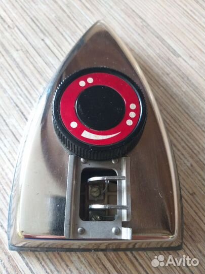 Утюг малогабаритный с терморегулятором.Новый.ссср