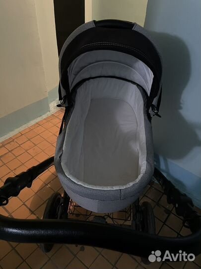 Люлька от коляски адамех