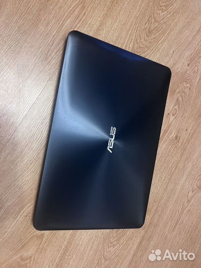 Asus X555L