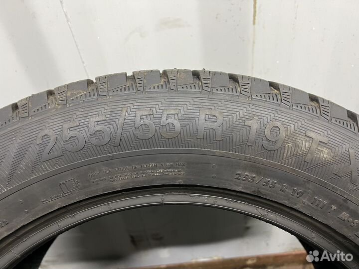 Gislaved Nord Frost 200 SUV 255/55 R19 111T