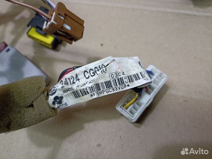 Проводка двери передней правой Infiniti FX35 2006