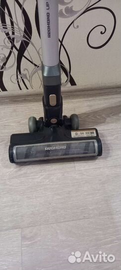 Пылесос вертикальный беспроводной redmond RV-UR379