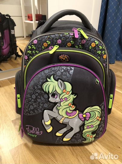 Школьный рюкзак