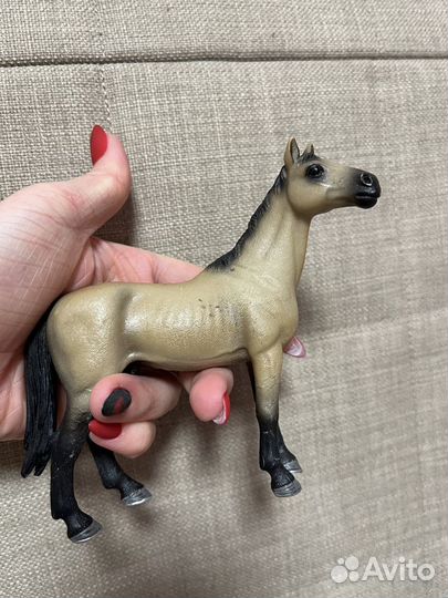 Игрушки лошади schleich