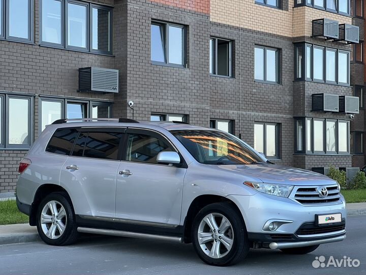 Toyota Highlander 3.5 AT, 2011, 176 240 км