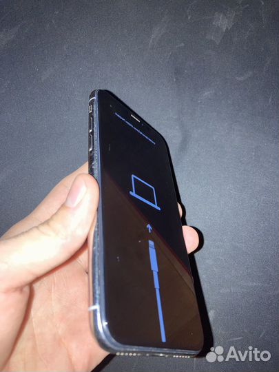 iPhone X, 64 ГБ