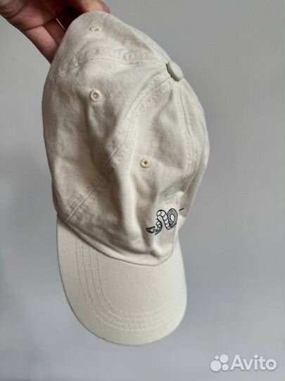 Кепка бежевая