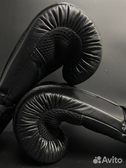 Перчатки (снарядные) Rival RB10