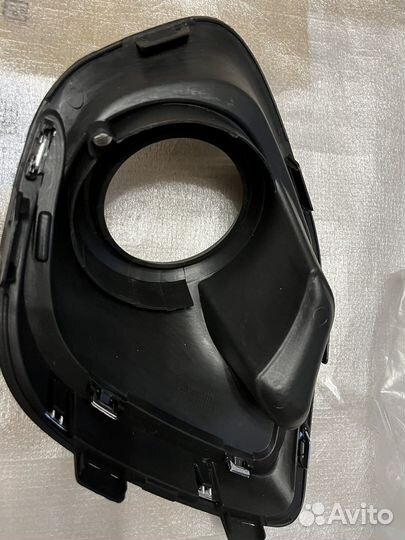 Накладки на противотуманные фары