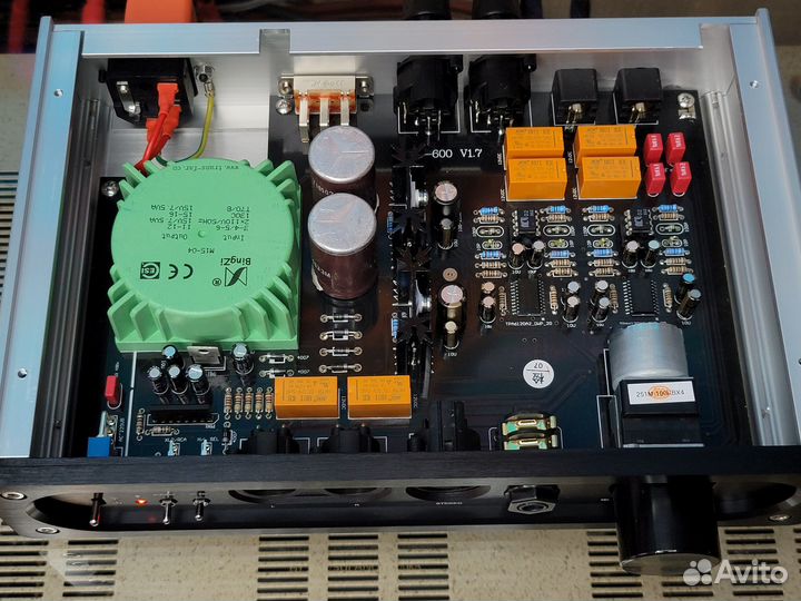 Brzhifi E600 Балансный усилитель для наушников