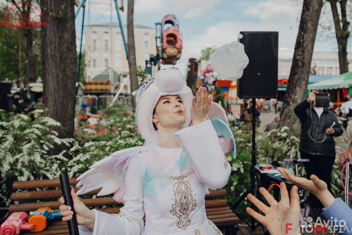 Аниматор, ведущая детского праздника, аниматоры