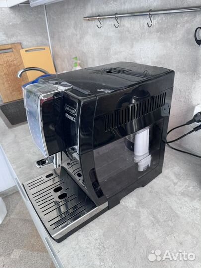 Кофемашина DeLonghi ecam 350.15.B