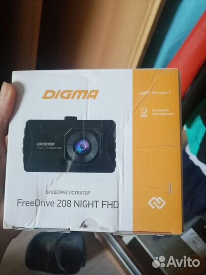 Видеорегистратор Digma Free Drive 208 Night FHD