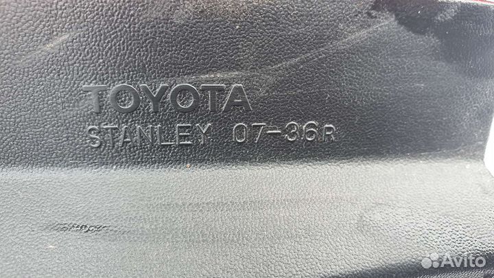 Стоп правый тойота пронард