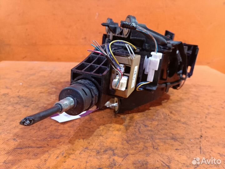 Ручка кпп Toyota Ractis NSP122