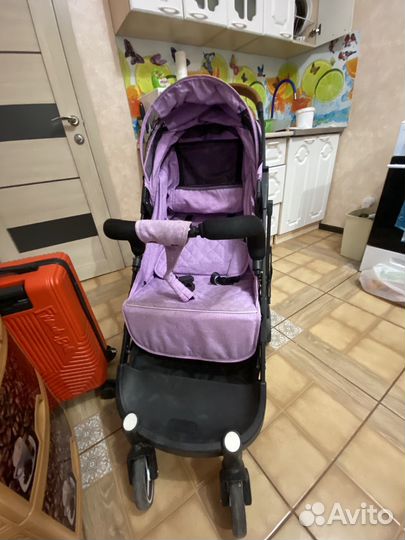 Прогулочная коляска