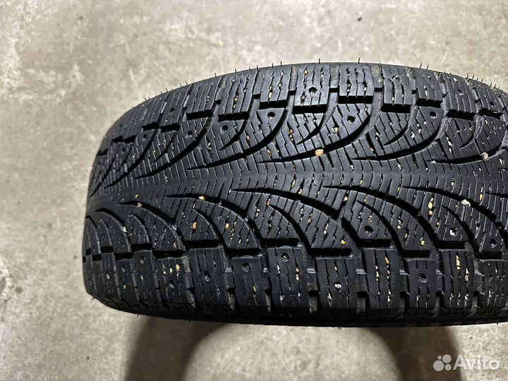 Pirelli Winter Carving Edge 245/40 R20