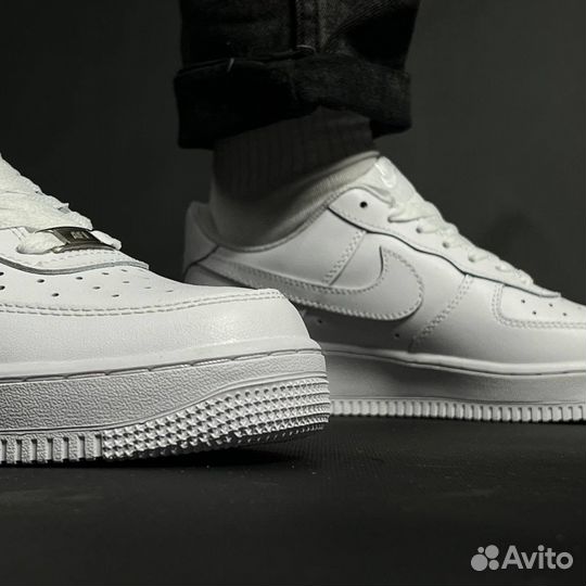 Кроссовки Nike Air Force 1 07