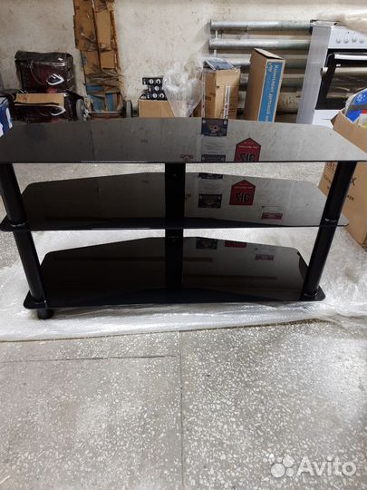 Стеклянная тумба под тв Doffler gr01