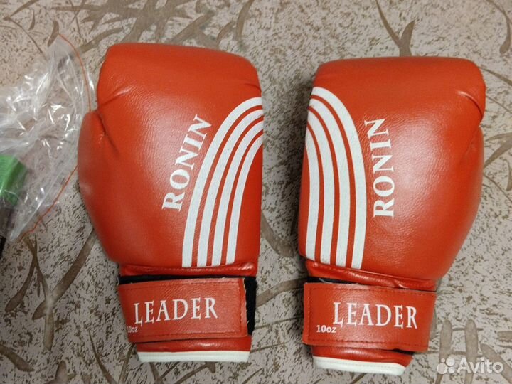 Боксерские перчатки Ronin