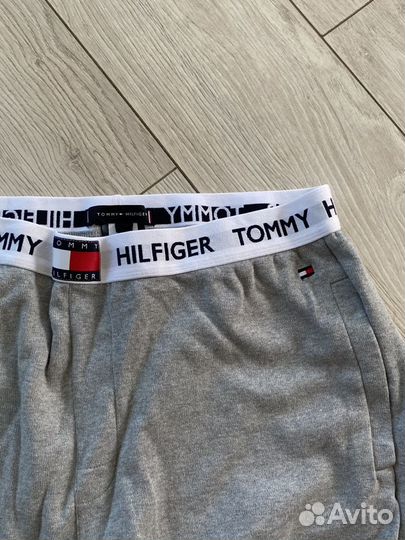 Серые спортивные штаны Tommy Hilfiger L оригинал