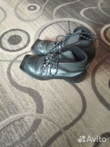 Лыжные ботинки размер 34