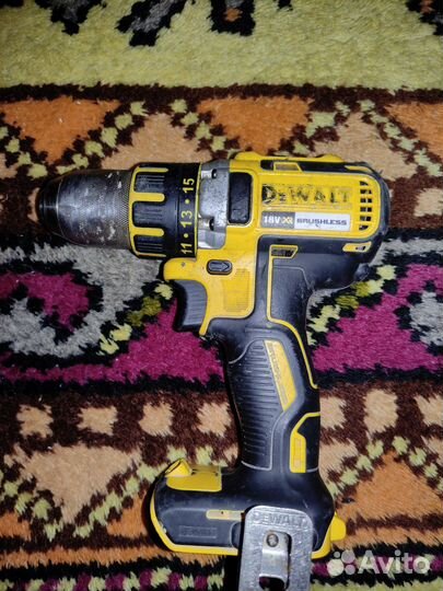 Шуруповерт Dewalt 18v