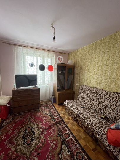 3-к. квартира, 65 м², 4/10 эт.
