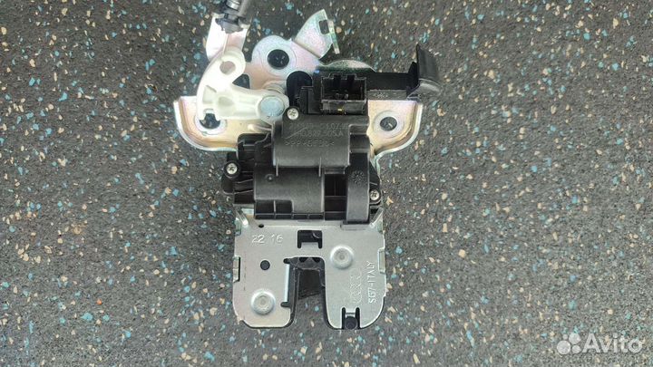 Замок крышки багажника Audi A3 A6 c7