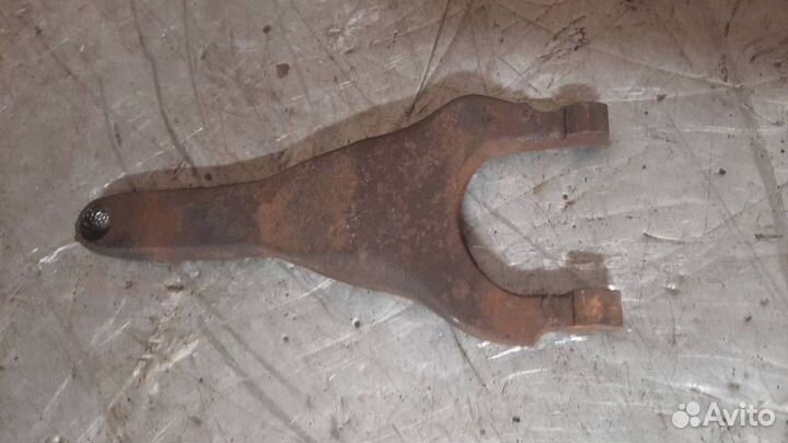 Вилка сцепления Toyota Corolla Verso 2003