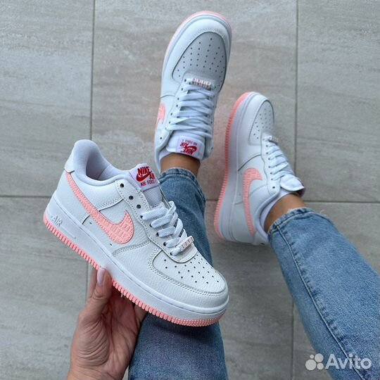 Кроссовки Nike air Force белые женские