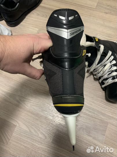 Хоккейные коньки bauer
