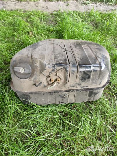 Топливный бак на ваз 2107 карб