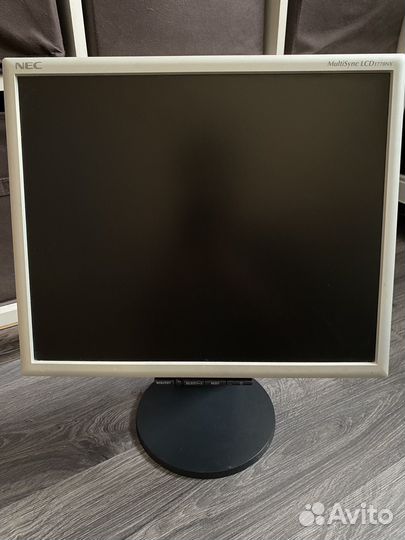 Монитор для компьютера NEC MultiSync LCD 1770NX