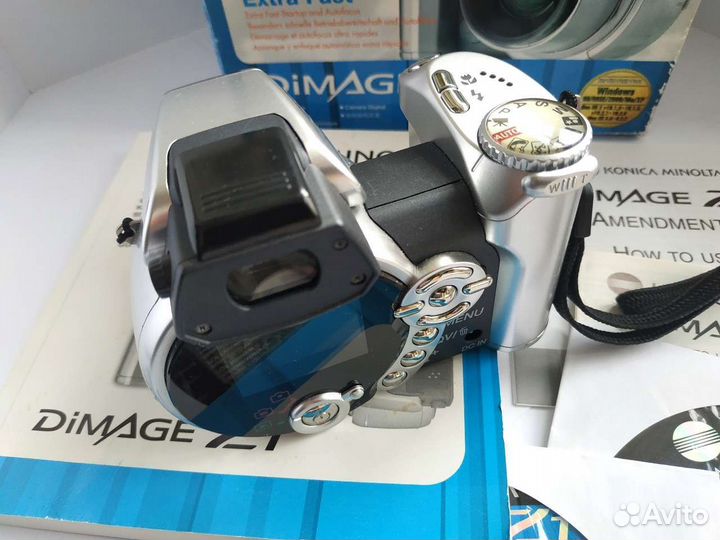 Фотоаппарат Цифровой Konica Minolta Dimage Z1