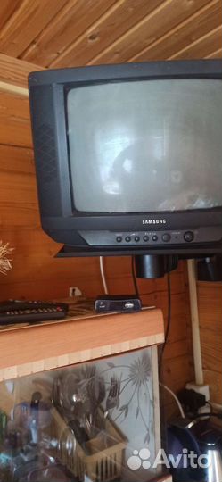 Продам телевизор бу