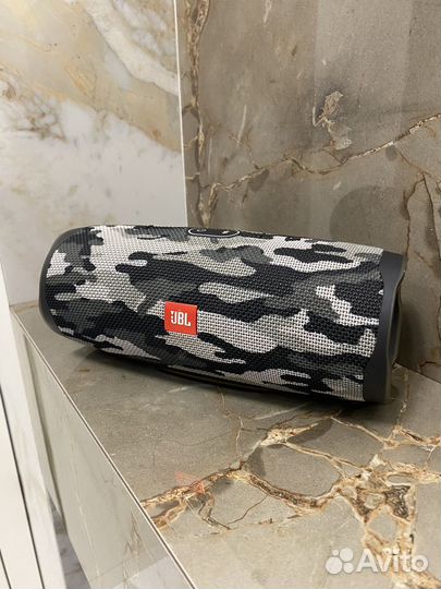 Колонка jbl charge 4