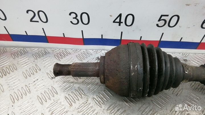 Полуось передняя левая (приводной вал, шрус)