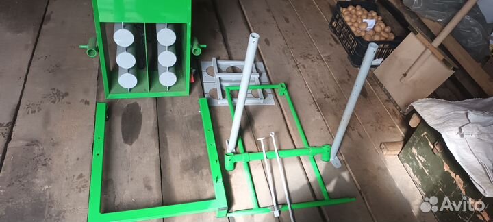 Станок по изготовлению шлакоблоков