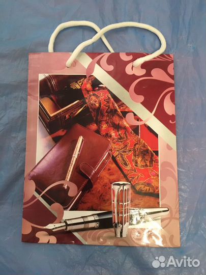 Пакет подарочный