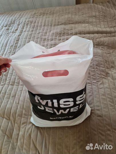 Отдам бесплатно вещи