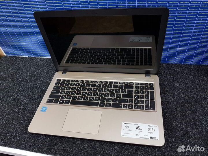 Корпуса от ноутбуков в идеальном состоянии