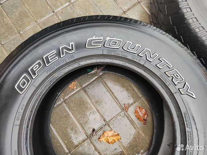 Toyo Open Country A/T 265/70 R17